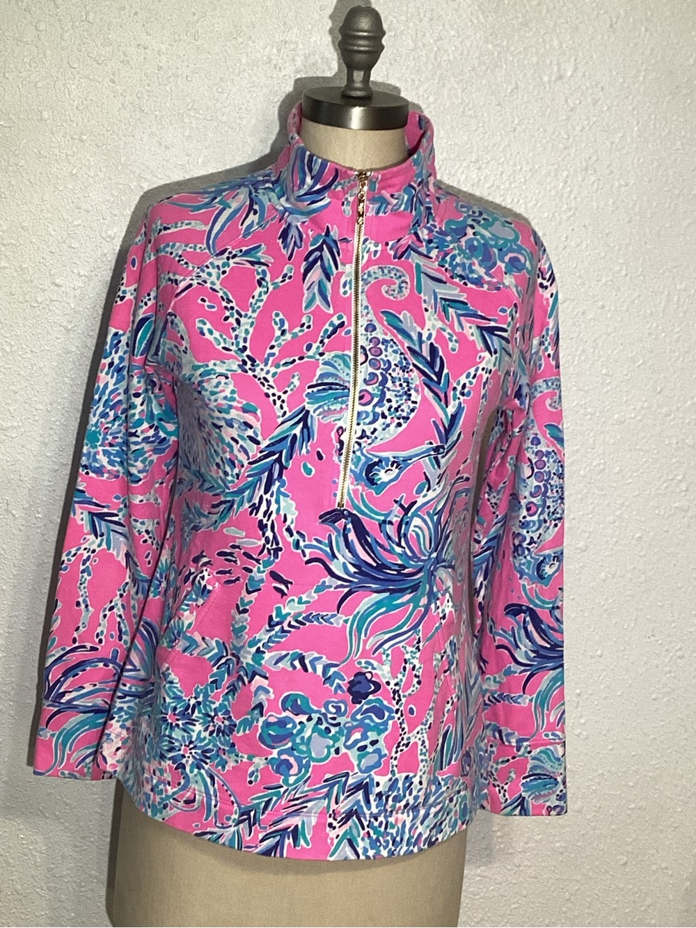 Lilly Pulitzer popover women’s Pink Tropical Print Quarter-Zip Pullover size XS